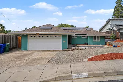 2455 Hermosa Street, Pinole, CA 94564 - Photo 3
