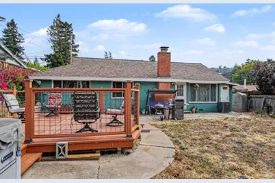 2455 Hermosa Street, Pinole, CA 94564 - Photo 25
