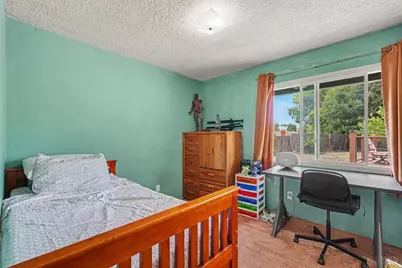 2455 Hermosa Street, Pinole, CA 94564 - Photo 15