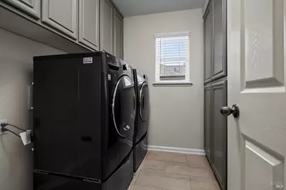 638 Decanter Circle, Windsor, CA 95492 - Photo 29