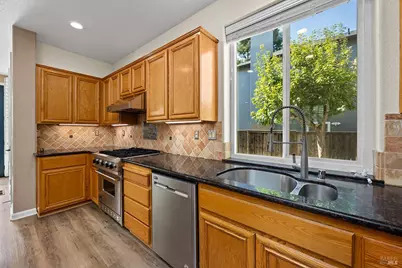 638 Decanter Circle, Windsor, CA 95492 - Photo 17
