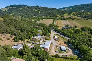 31211 NE Hwy 128 Hwy, Cloverdale, CA 95425 - Photo 13