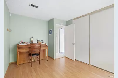 180 Carlisle Way, Benicia, CA 94510 - Photo 13