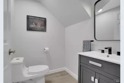 8 Capitola Court, Napa, CA 94559 - Photo 19