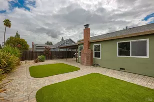 107 Normandy Dr, Vacaville, CA 95687 - Photo 33