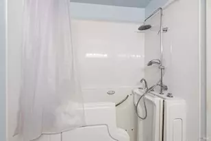 107 Normandy Dr, Vacaville, CA 95687 - Photo 23