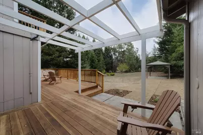8061 Elphick Road, Sebastopol, CA 95472 - Photo 33