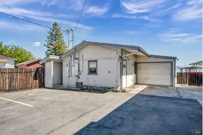 3740 Lakeshore Boulevard, Lakeport, CA 95453 - Photo 21