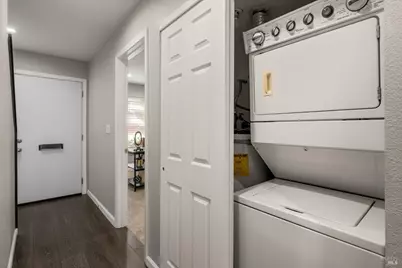 2984 Yulupa Avenue, Santa Rosa, CA 95405 - Photo 5
