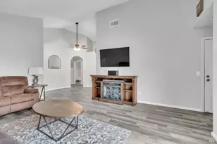 2637 Valley Oak Way, Fairfield, CA 94533 - Photo 5