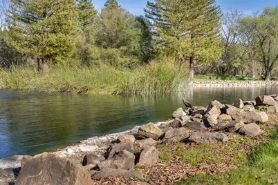 2328 Lakeview Drive, Santa Rosa, CA 95405 - Photo 31