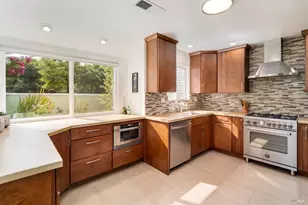 2328 Lakeview Dr, Santa Rosa, CA 95405 - Photo 7