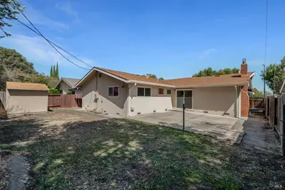 360 Markham Avenue, Vacaville, CA 95688 - Photo 27
