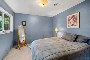 128 Burlington Dr, Petaluma, CA 94952 - Photo 9