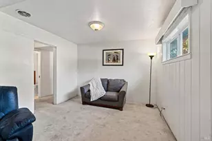 128 Burlington Dr, Petaluma, CA 94952 - Photo 17
