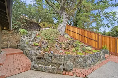 2 Baytree Lane, San Anselmo, CA 94960 - Photo 23