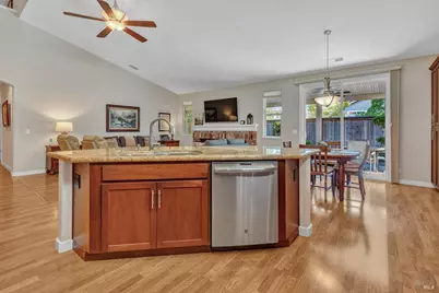 2410 High Pointe Court, Fairfield, CA 94534 - Photo 15