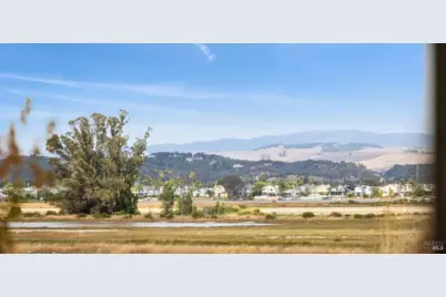 116 Portsmouth Drive, Novato, CA 94949 - Photo 43