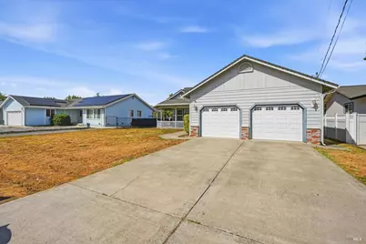 18546 Spyglass Road, Hidden Valley Lake, CA 95467 - Photo 29