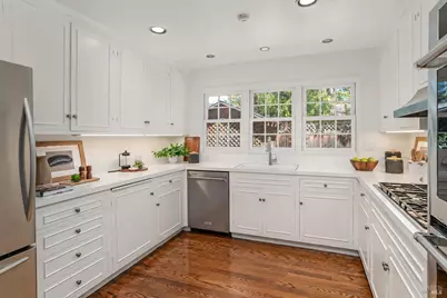 7 Locksly Lane, San Rafael, CA 94901 - Photo 17