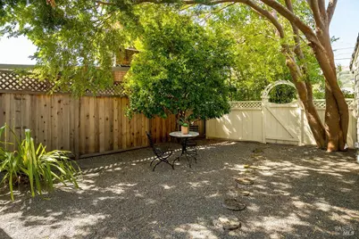 7 Locksly Lane, San Rafael, CA 94901 - Photo 35