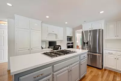 421 Greens Drive, Healdsburg, CA 95448 - Photo 9