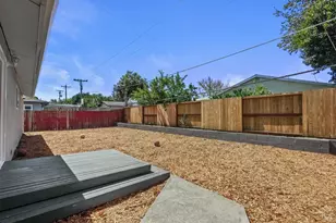 2431 Oceanic Dr, Fairfield, CA 94533 - Photo 19