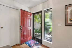 37 Prairie Falcon Dr, Novato, CA 94949 - Photo 5
