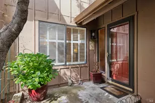 37 Prairie Falcon Dr, Novato, CA 94949 - Photo 3