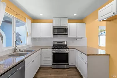 971 Hacienda Circle, Rohnert Park, CA 94928 - Photo 13