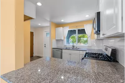 971 Hacienda Circle, Rohnert Park, CA 94928 - Photo 17