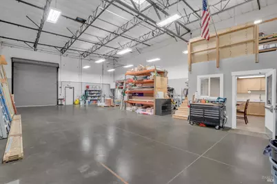 5380 Gateway Plaza Drive, Benicia, CA 94510 - Photo 23