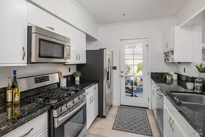 41 Parkview Circle, Corte Madera, CA 94925 - Photo 9