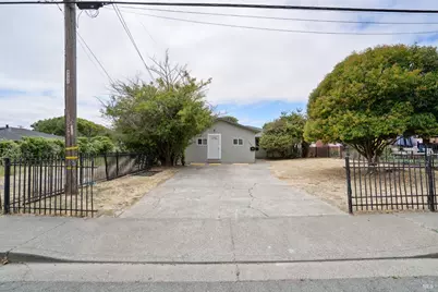 745 5th Street, Vallejo, CA 94590 - Photo 1
