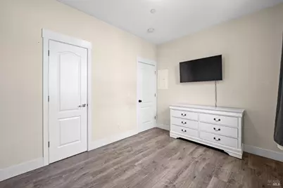 2666 Franz Kafka Avenue, Santa Rosa, CA 95404 - Photo 9