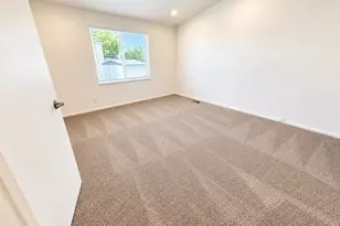 324 Aileen Ave, Santa Rosa, CA 95407 - Photo 15