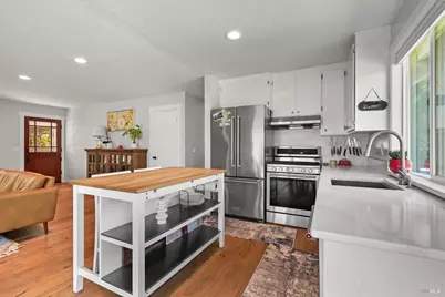 19022 Orange Avenue, El Verano, CA 95476 - Photo 13