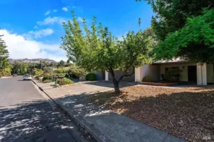 1132 Denise Dr, Calistoga, CA 94515 - Photo 3