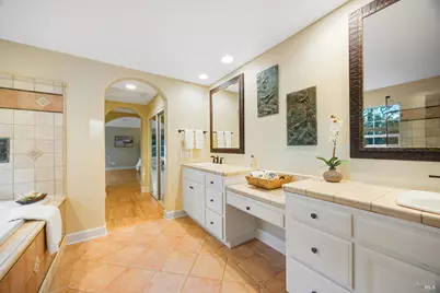 2 Fullerton Lane, Petaluma, CA 94952 - Photo 57