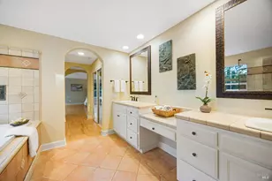 2 Fullerton Ln, Petaluma, CA 94952 - Photo 57