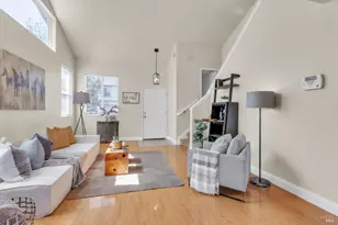 856 Spring Mountain Ln, American Canyon, CA 94503 - Photo 5