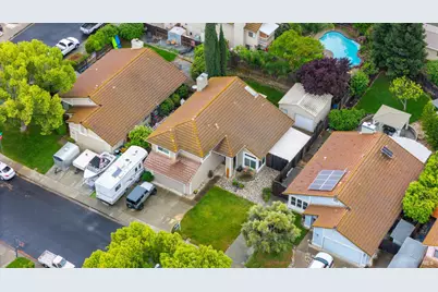 606 Sunnyvale Place, Vacaville, CA 95687 - Photo 61