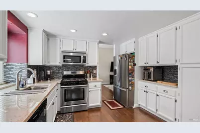 606 Sunnyvale Place, Vacaville, CA 95687 - Photo 17