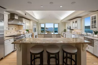 9 Francisco Vista Court, Tiburon, CA 94920 - Photo 13