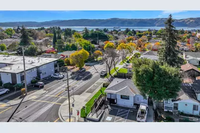 490 E L Street, Benicia, CA 94510 - Photo 47