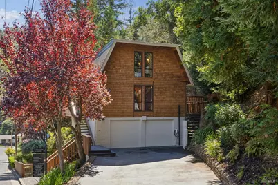 15 Oakdale Avenue, San Rafael, CA 94901 - Photo 1
