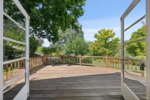 70 Corte Arriba Ct, Novato, CA 94949 - Photo 23