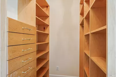 70 Corte Arriba Court, Novato, CA 94949 - Photo 25