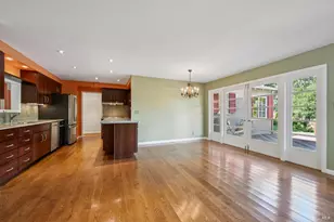 70 Corte Arriba Ct, Novato, CA 94949 - Photo 11