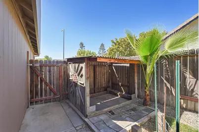1440 Ingrid Drive, Dixon, CA 95620 - Photo 57